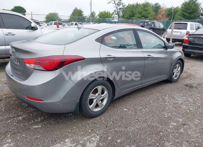 Photo 4 of 2015 Hyundai Elantra SE (VIN KMHDH4AE5FU390585)
