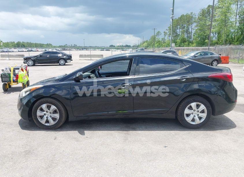 Photo 14 of 2016 Hyundai Elantra SE (VIN KMHDH4AE5GU607585)