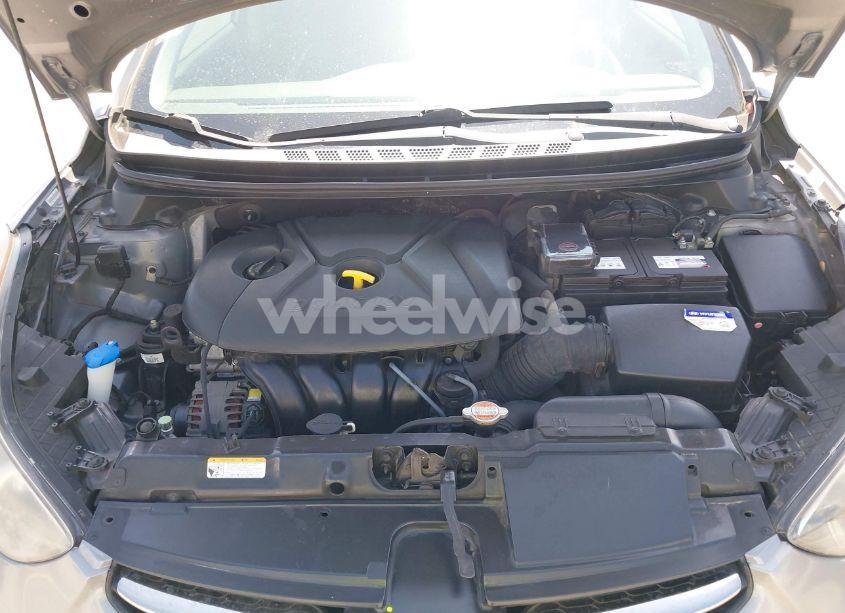 Photo 10 of 2011 Hyundai Elantra LIMITED (ULSAN PLANT) (VIN KMHDH4AE6BU116113)