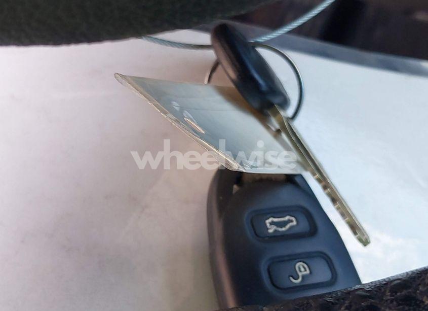 Photo 11 of 2011 Hyundai Elantra LIMITED (ULSAN PLANT) (VIN KMHDH4AE6BU116113)