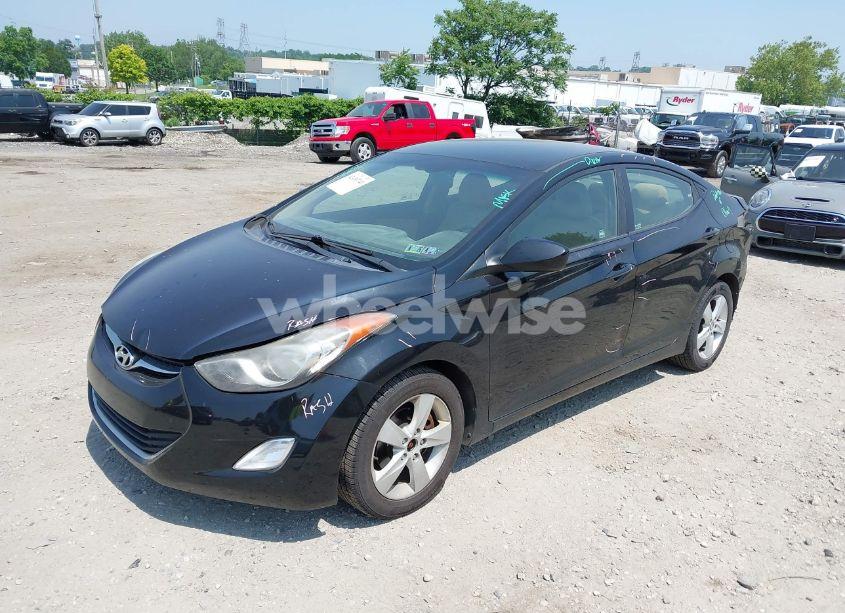 Photo 2 of 2012 Hyundai Elantra GLS (ULSAN PLANT) (VIN KMHDH4AE6CU318189)