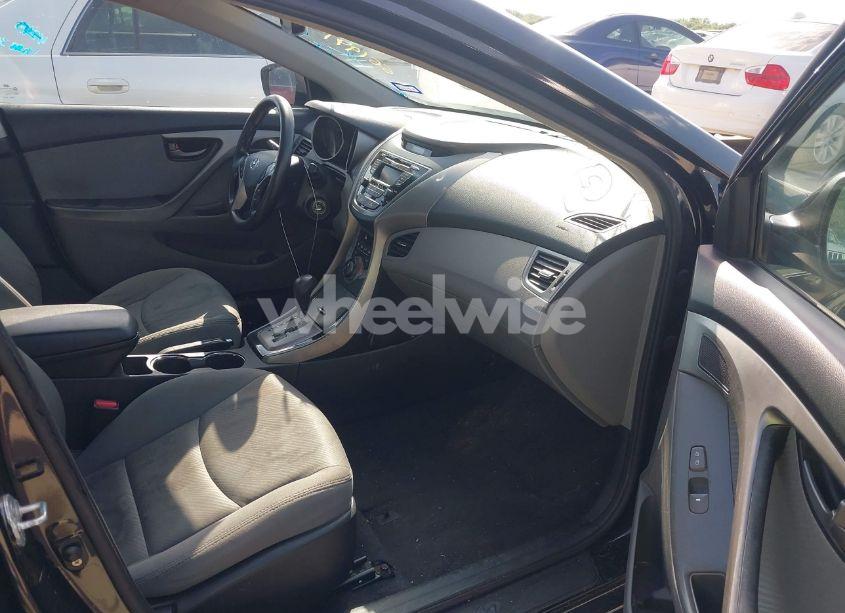 Photo 5 of 2013 Hyundai Elantra GLS (VIN KMHDH4AE6DU661991)