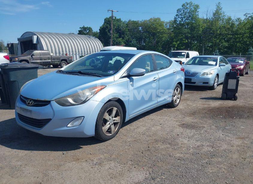 Photo 2 of 2013 Hyundai Elantra GLS (VIN KMHDH4AE6DU751951)