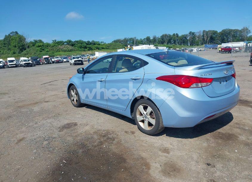 Photo 3 of 2013 Hyundai Elantra GLS (VIN KMHDH4AE6DU751951)