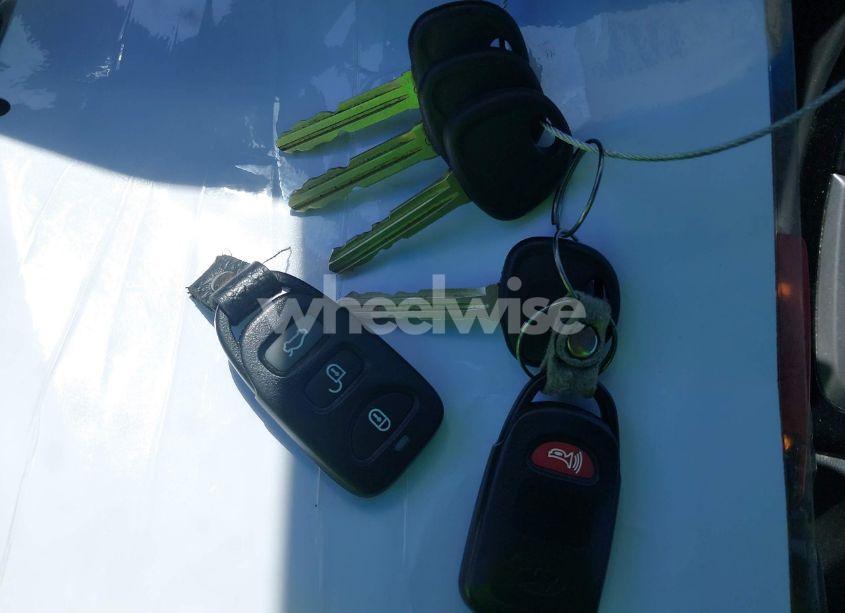 Photo 11 of 2013 Hyundai Elantra LIMITED (VIN KMHDH4AE6DU778602)