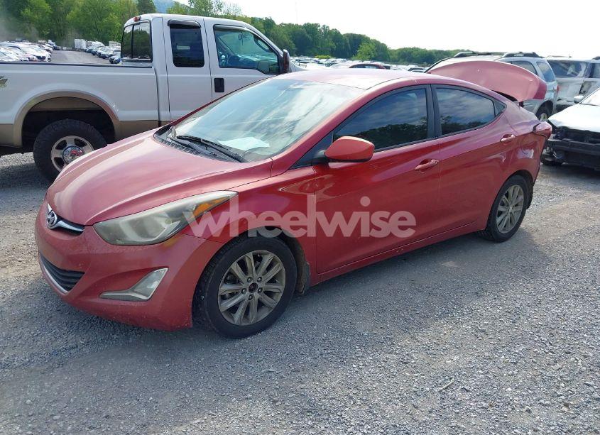 Photo 2 of 2014 Hyundai Elantra SE (VIN KMHDH4AE6EU030983)