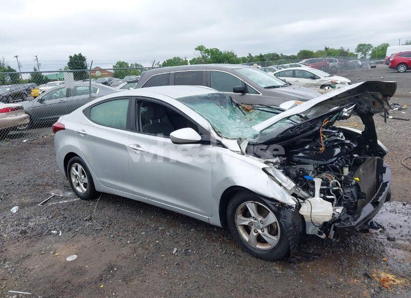 2014 Hyundai Elantra SE (VIN KMHDH4AE6EU068018) main photo