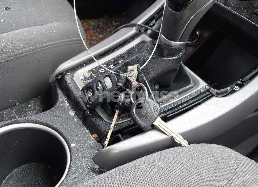 Photo 11 of 2014 Hyundai Elantra SE (VIN KMHDH4AE6EU068018)