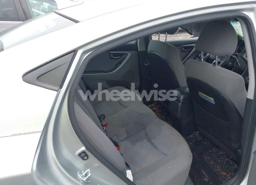 Photo 8 of 2014 Hyundai Elantra SE (VIN KMHDH4AE6EU068018)