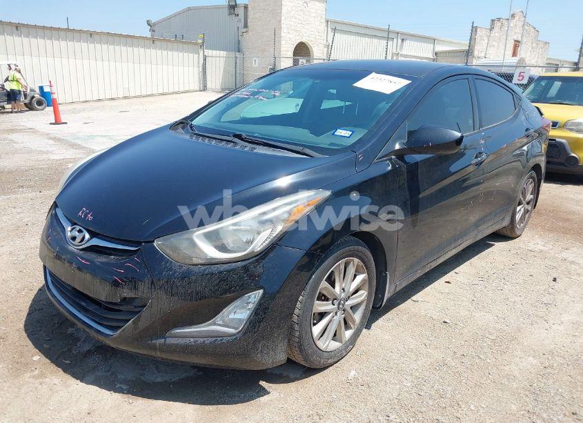 Photo 2 of 2015 Hyundai Elantra SE (VIN KMHDH4AE6FU361158)