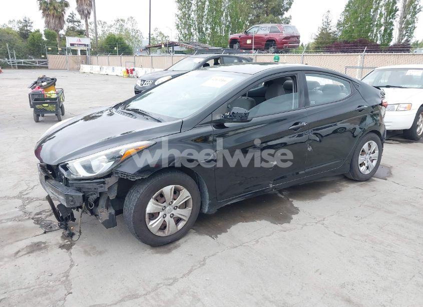 Photo 2 of 2016 Hyundai Elantra SE (VIN KMHDH4AE6GU490826)