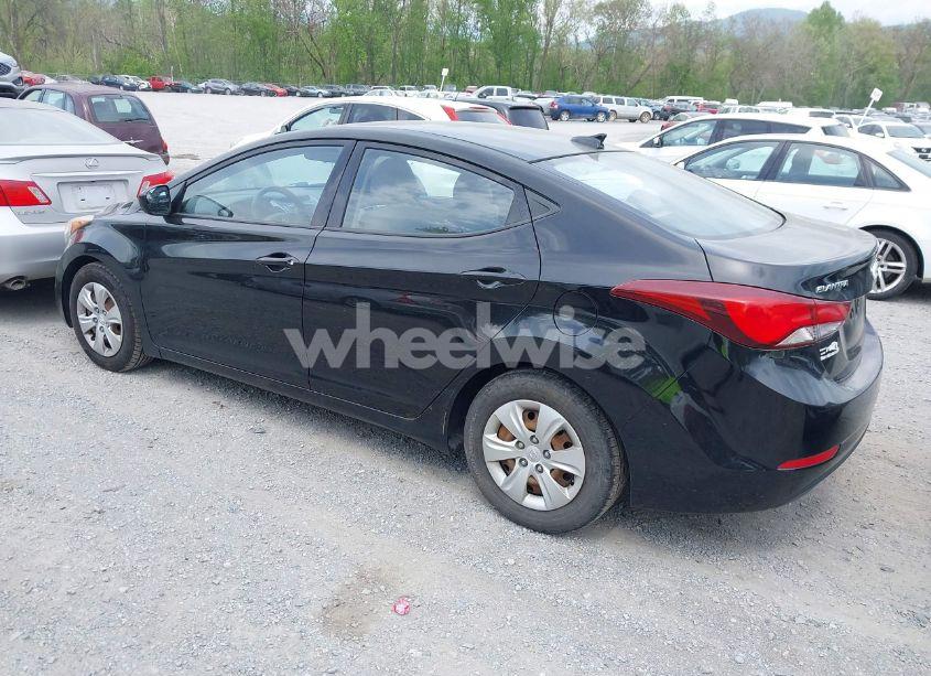 Photo 3 of 2016 Hyundai Elantra SE (VIN KMHDH4AE6GU543976)