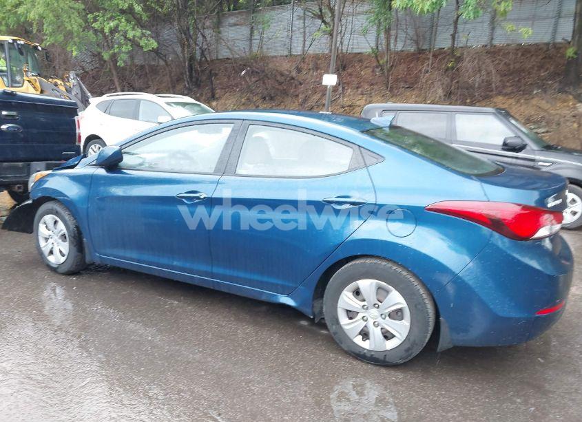 Photo 15 of 2016 Hyundai Elantra SE (VIN KMHDH4AE6GU619146)