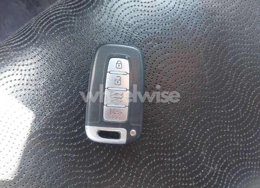 Photo 11 of 2011 Hyundai Elantra LIMITED (ULSAN PLANT) (VIN KMHDH4AE7BU093411)