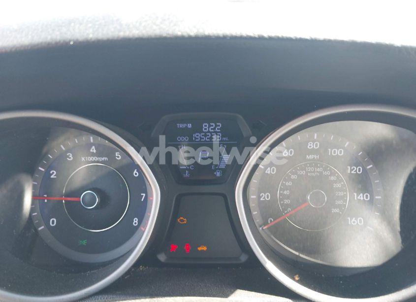 Photo 7 of 2011 Hyundai Elantra LIMITED (ULSAN PLANT) (VIN KMHDH4AE7BU093862)