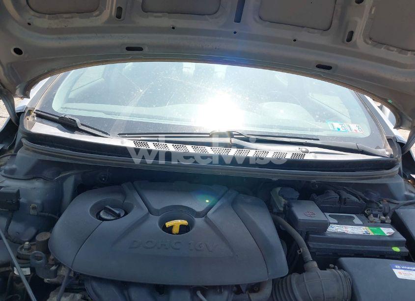 Photo 10 of 2011 Hyundai Elantra LIMITED (ULSAN PLANT) (VIN KMHDH4AE7BU158600)