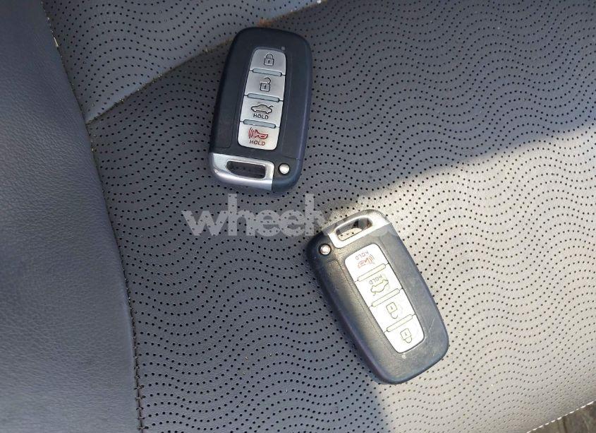 Photo 11 of 2011 Hyundai Elantra LIMITED (ULSAN PLANT) (VIN KMHDH4AE7BU158600)