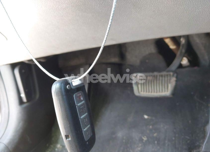 Photo 11 of 2011 Hyundai Elantra LIMITED (ULSAN PLANT) (VIN KMHDH4AE7BU167510)