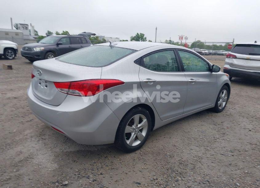 Photo 4 of 2013 Hyundai Elantra GLS (VIN KMHDH4AE7DU719235)