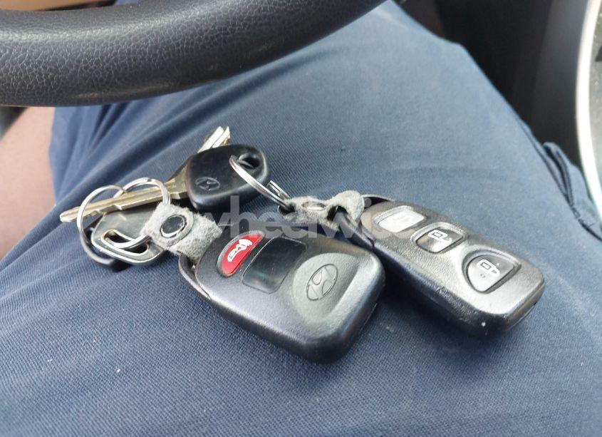 Photo 11 of 2013 Hyundai Elantra GLS (VIN KMHDH4AE7DU870415)