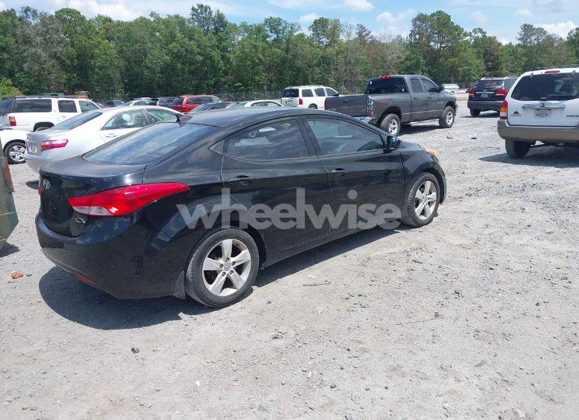 Photo 4 of 2013 Hyundai Elantra GLS (VIN KMHDH4AE7DU870415)