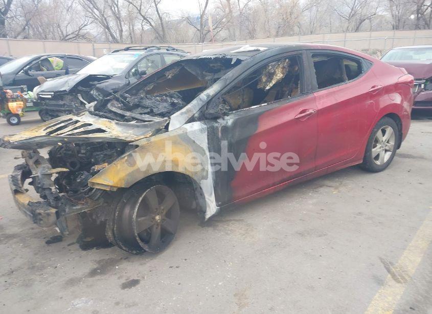 Photo 2 of 2013 Hyundai Elantra GLS (VIN KMHDH4AE7DU935683)