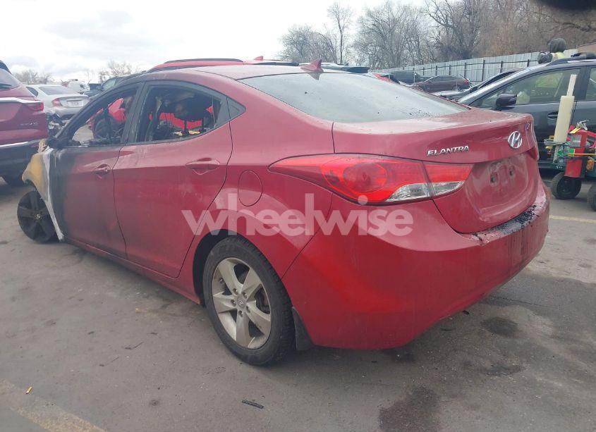 Photo 3 of 2013 Hyundai Elantra GLS (VIN KMHDH4AE7DU935683)
