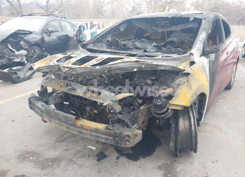 Photo 6 of 2013 Hyundai Elantra GLS (VIN KMHDH4AE7DU935683)