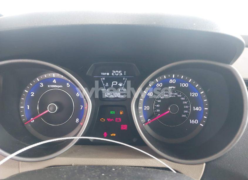 Photo 7 of 2014 Hyundai Elantra SE (VIN KMHDH4AE7EU138285)