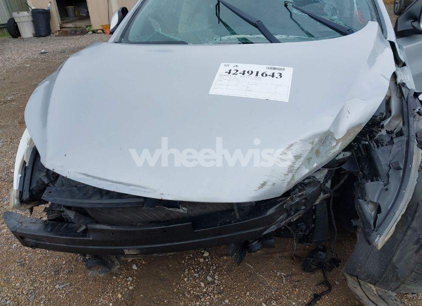 Photo 10 of 2014 Hyundai Elantra SE (VIN KMHDH4AE7EU147889)