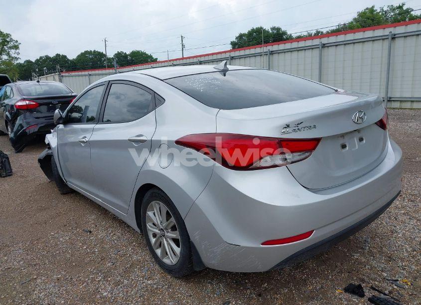 Photo 3 of 2014 Hyundai Elantra SE (VIN KMHDH4AE7EU147889)