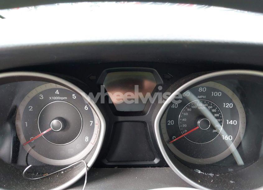 Photo 7 of 2014 Hyundai Elantra SE (VIN KMHDH4AE7EU147889)