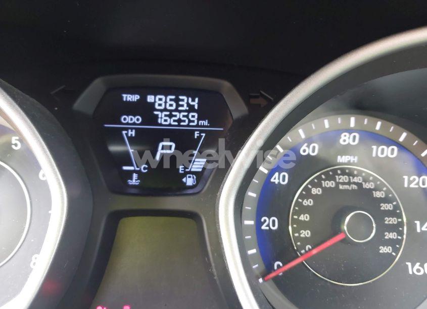 Photo 16 of 2012 Hyundai Elantra LIMITED (ULSAN PLANT) (VIN KMHDH4AE8CU373419)