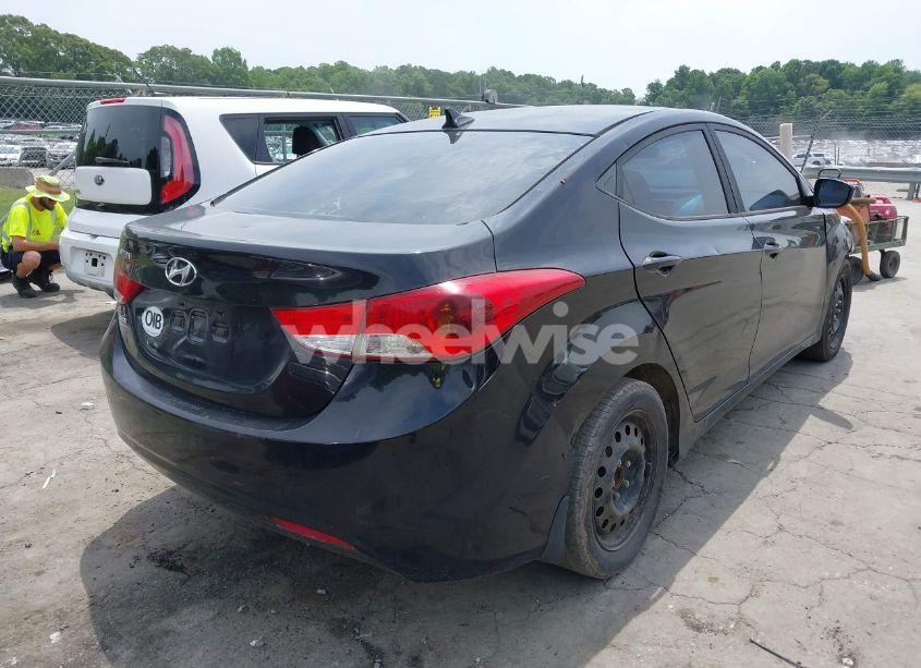 Photo 4 of 2013 Hyundai Elantra GLS (VIN KMHDH4AE8DU569216)