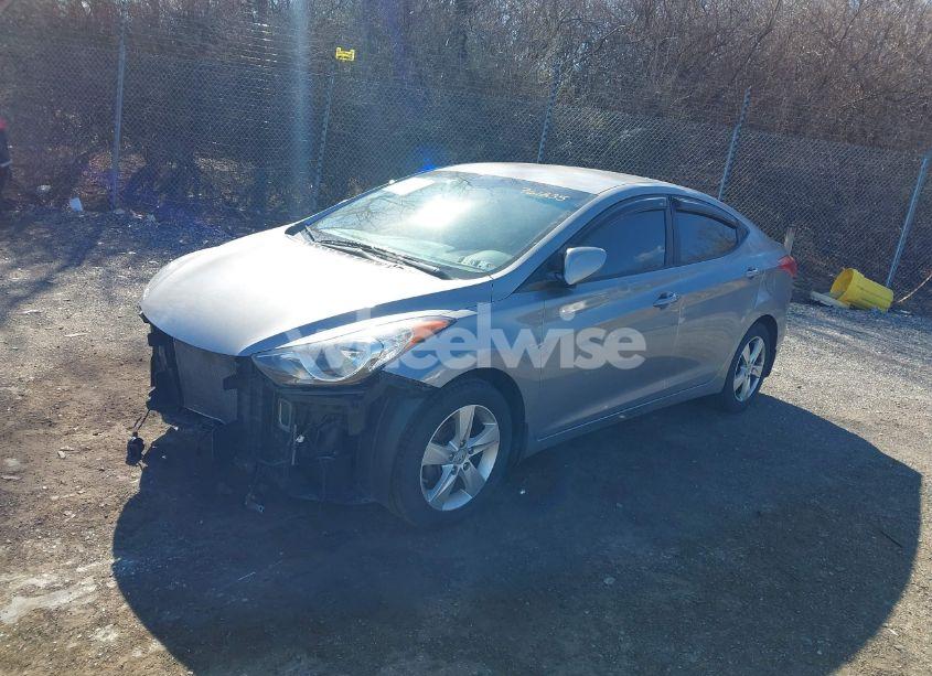 Photo 2 of 2013 Hyundai Elantra GLS (VIN KMHDH4AE8DU761235)