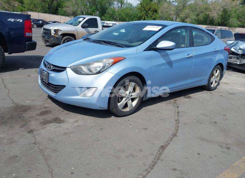 Photo 2 of 2013 Hyundai Elantra GLS (VIN KMHDH4AE8DU779685)