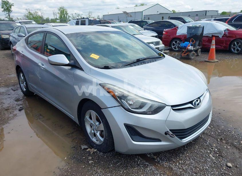 2014 Hyundai Elantra SE (VIN KMHDH4AE8EU172798) main photo