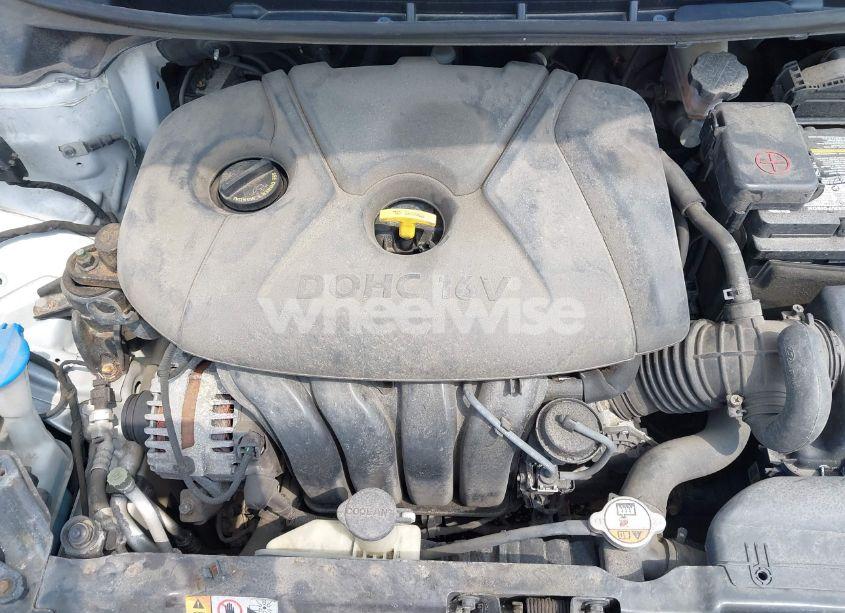 Photo 10 of 2014 Hyundai Elantra SE (VIN KMHDH4AE8EU172798)