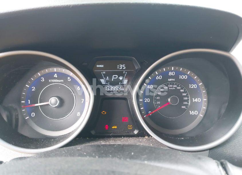 Photo 7 of 2015 Hyundai Elantra SE (VIN KMHDH4AE8FU352848)