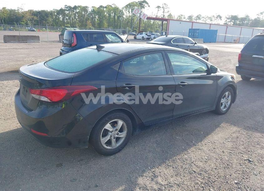 Photo 4 of 2015 Hyundai Elantra SE (VIN KMHDH4AE8FU415625)