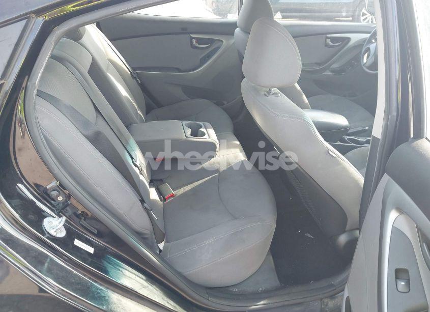 Photo 8 of 2015 Hyundai Elantra SE (VIN KMHDH4AE8FU415625)