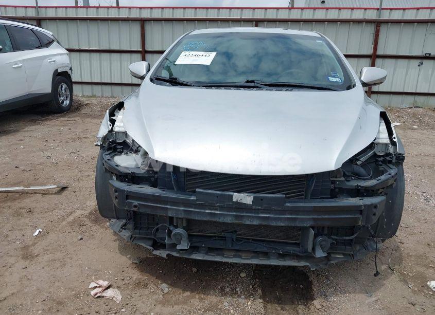 Photo 6 of 2012 Hyundai Elantra LIMITED (ULSAN PLANT) (VIN KMHDH4AE9CU360548)