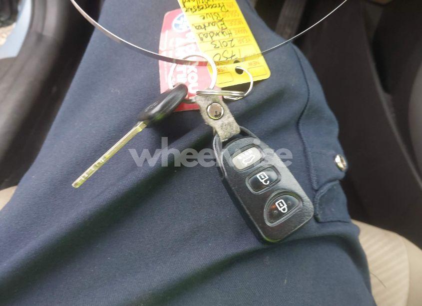 Photo 11 of 2013 Hyundai Elantra GLS (VIN KMHDH4AE9DU604507)