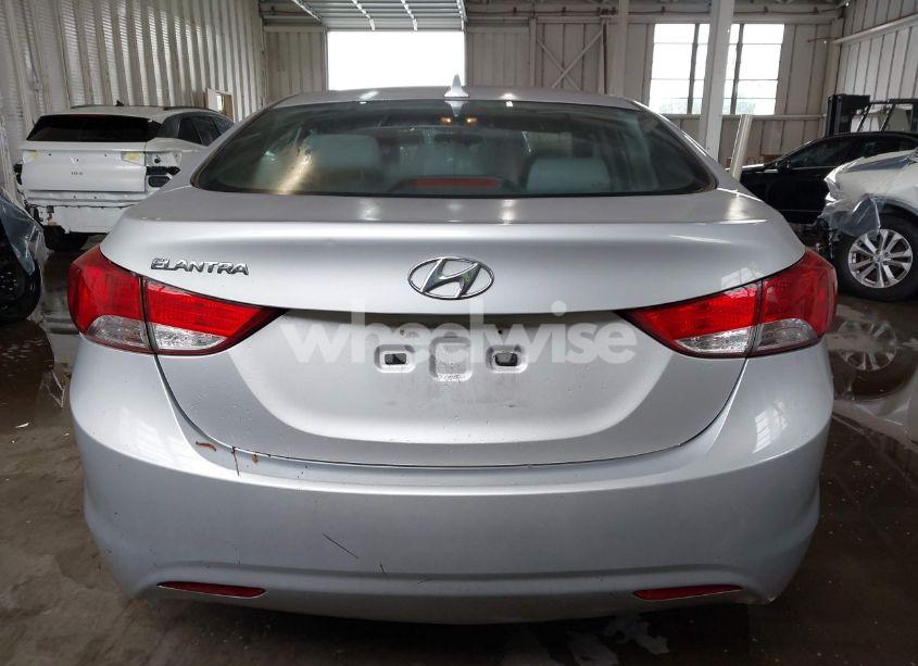 Photo 16 of 2013 Hyundai Elantra GLS (VIN KMHDH4AE9DU773006)