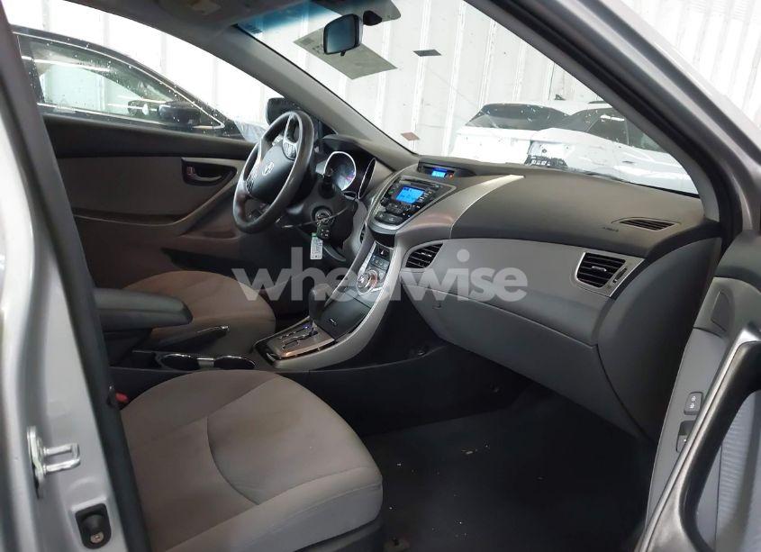 Photo 5 of 2013 Hyundai Elantra GLS (VIN KMHDH4AE9DU773006)