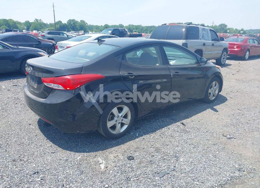 Photo 4 of 2013 Hyundai Elantra GLS (VIN KMHDH4AE9DU795698)