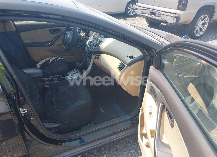 Photo 5 of 2013 Hyundai Elantra GLS (VIN KMHDH4AE9DU795698)