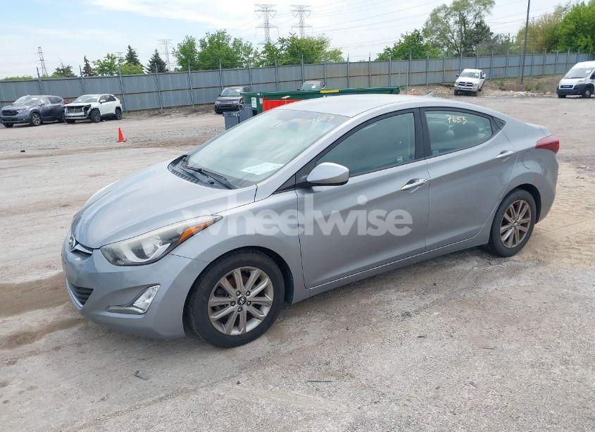 Photo 2 of 2014 Hyundai Elantra SE (VIN KMHDH4AE9EU087503)