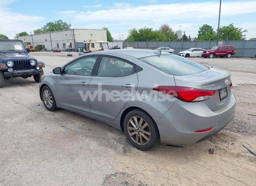 Photo 3 of 2014 Hyundai Elantra SE (VIN KMHDH4AE9EU087503)