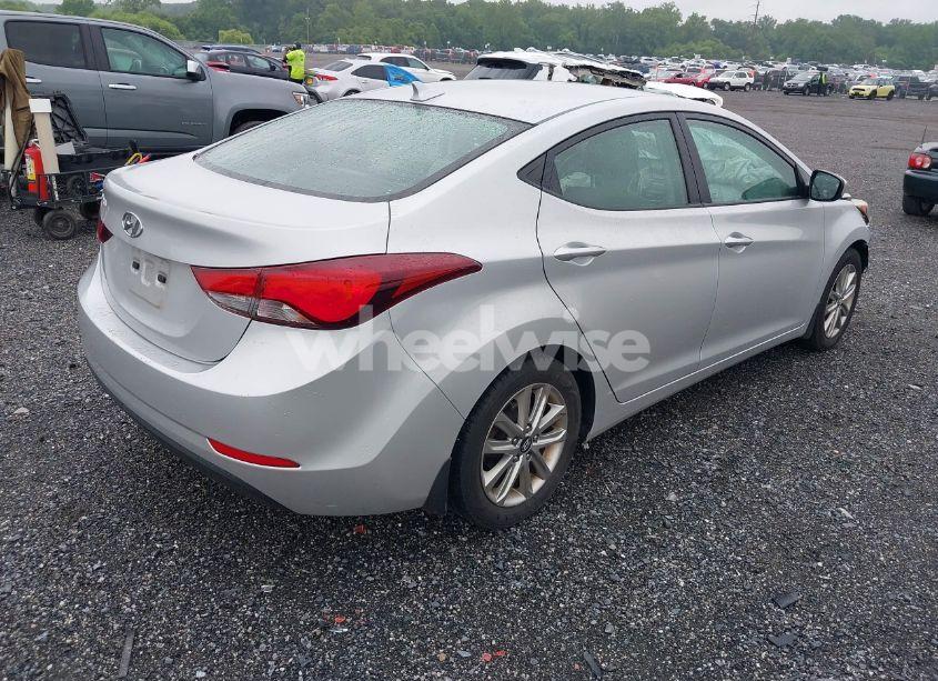 Photo 4 of 2016 Hyundai Elantra SE (VIN KMHDH4AE9GU479139)
